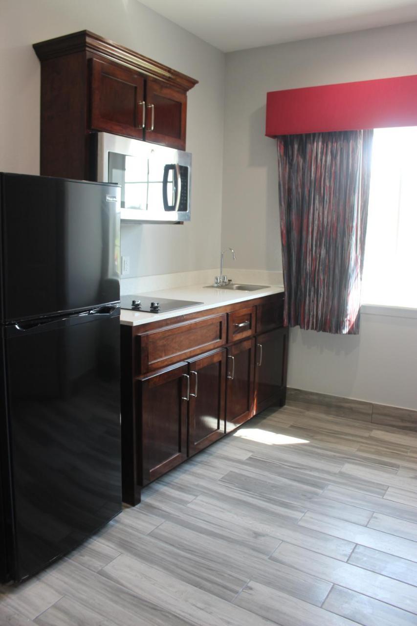 Paris Inn & Suites Екстериор снимка